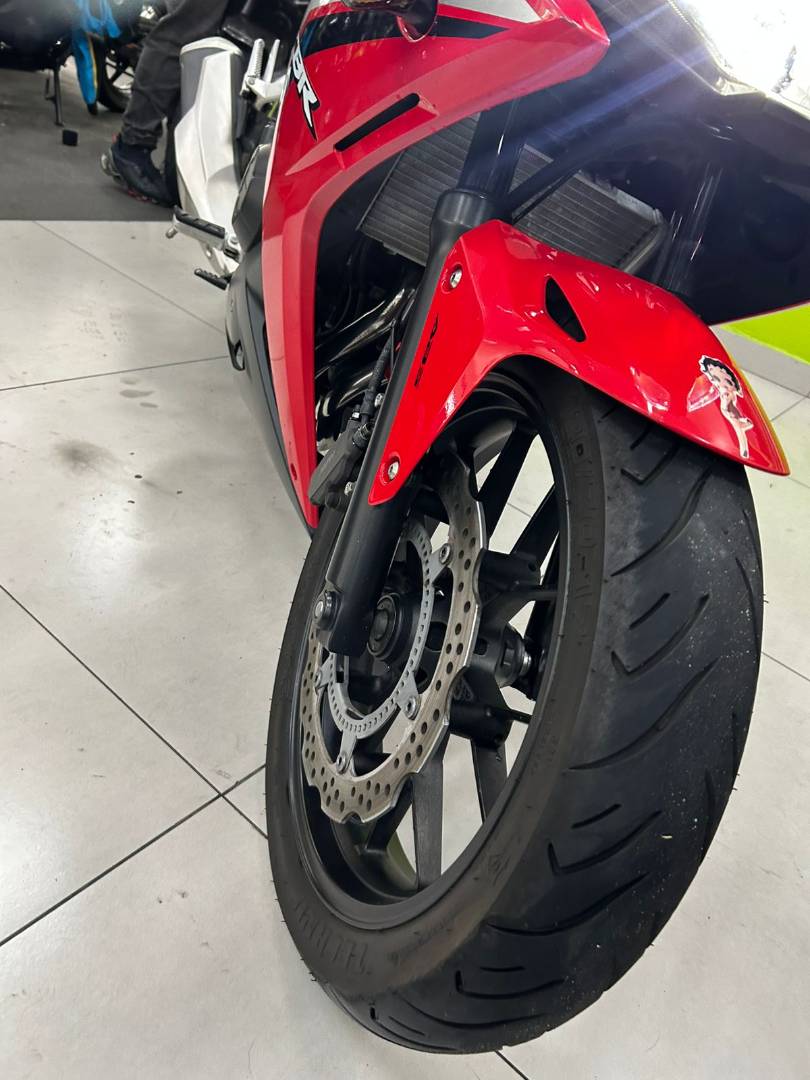 HONDA CBR 500R ABS