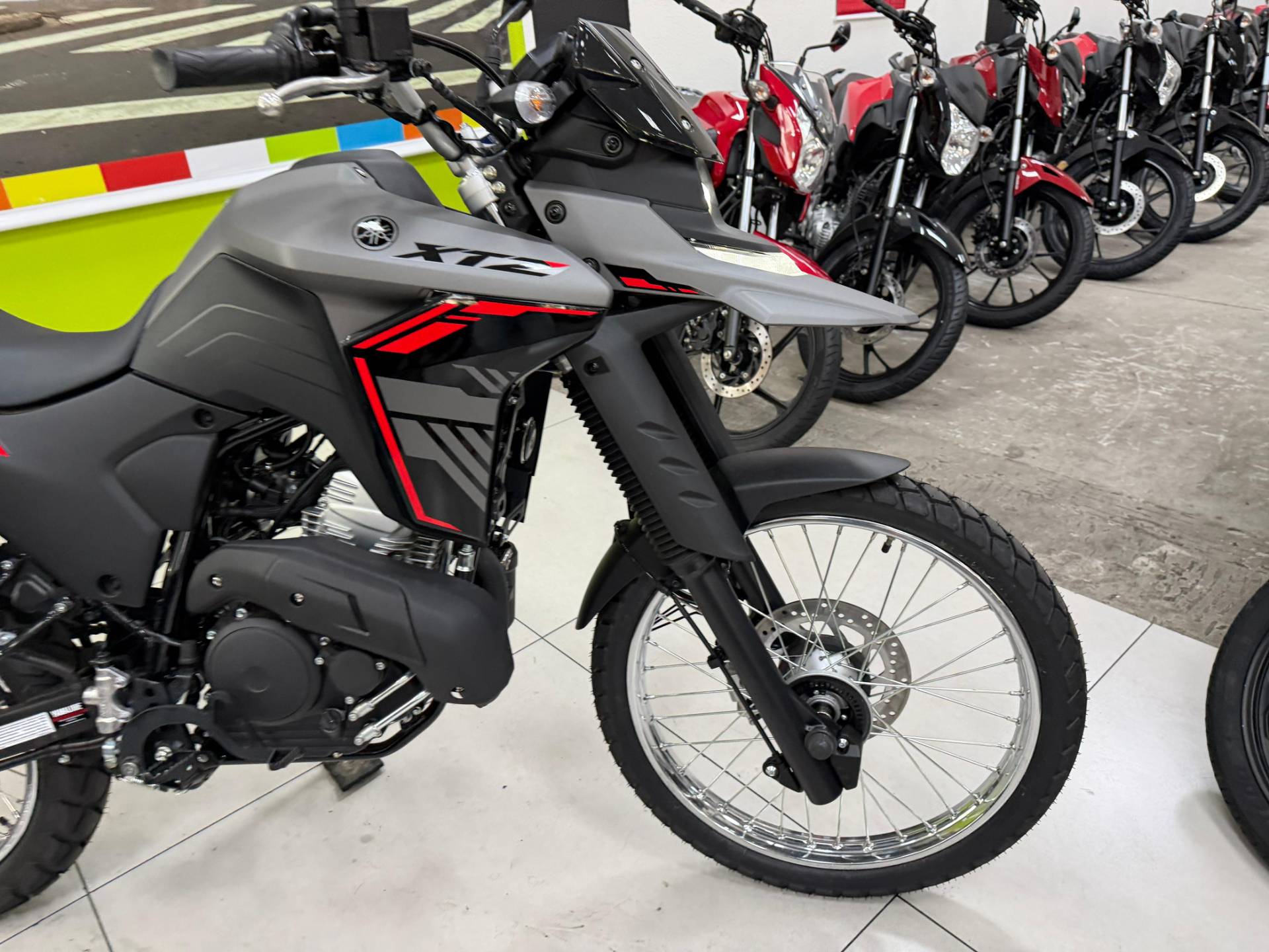 YAMAHA XTZ 250 LANDER CONNECTED