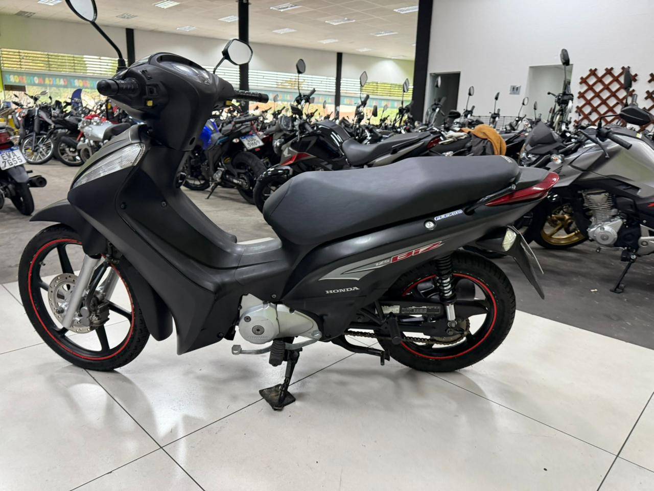 HONDA BIZ 125 EX