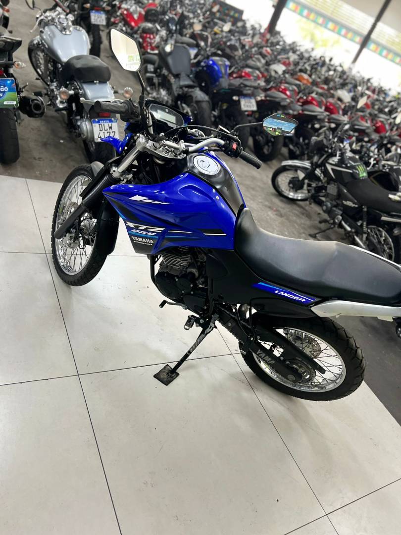 YAMAHA XTZ 250 LANDER CONNECTED