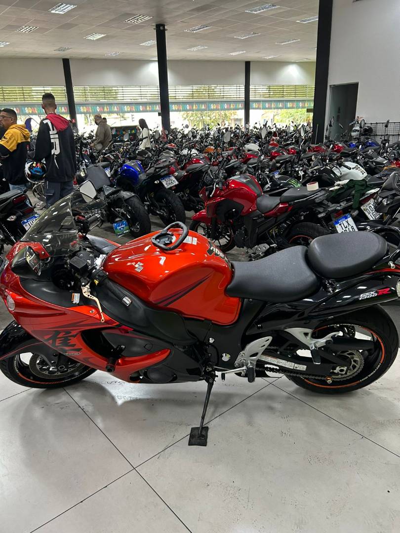 SUZUKI GSX 1300 R HAYABUSA