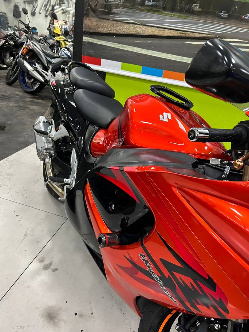 SUZUKI GSX 1300 R HAYABUSA