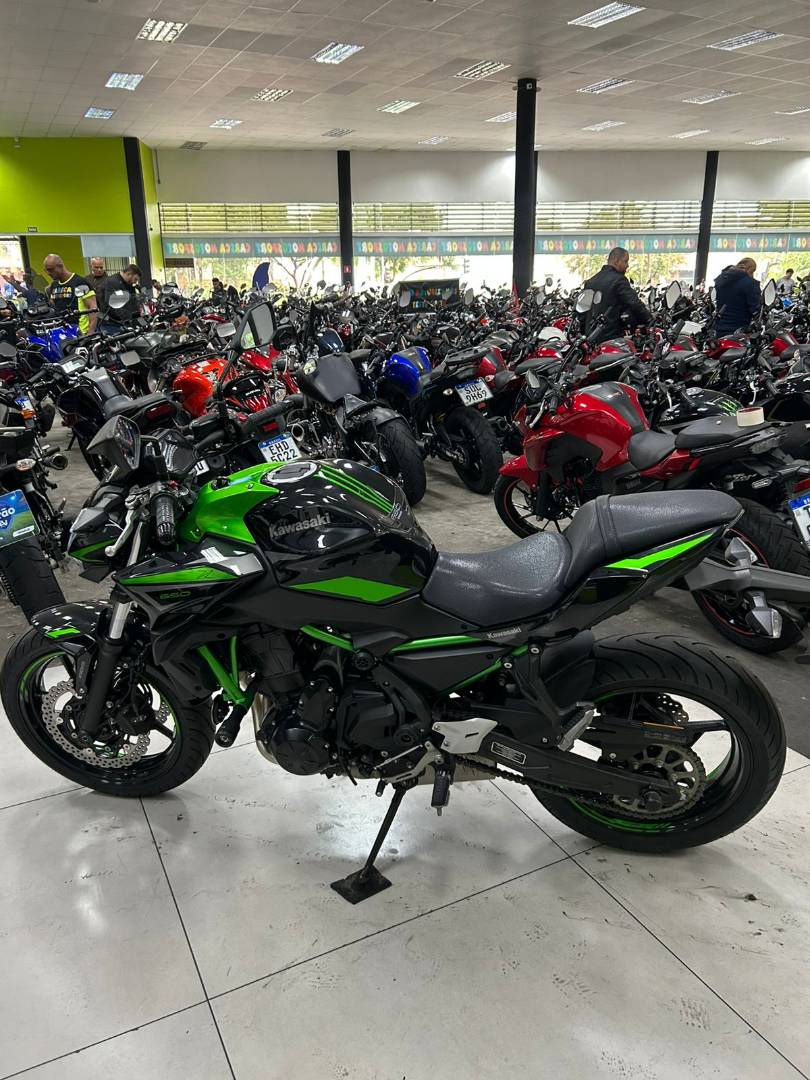 KAWASAKI Z650 ABS