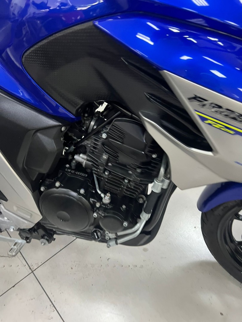 YAMAHA FZ25 FAZER ABS
