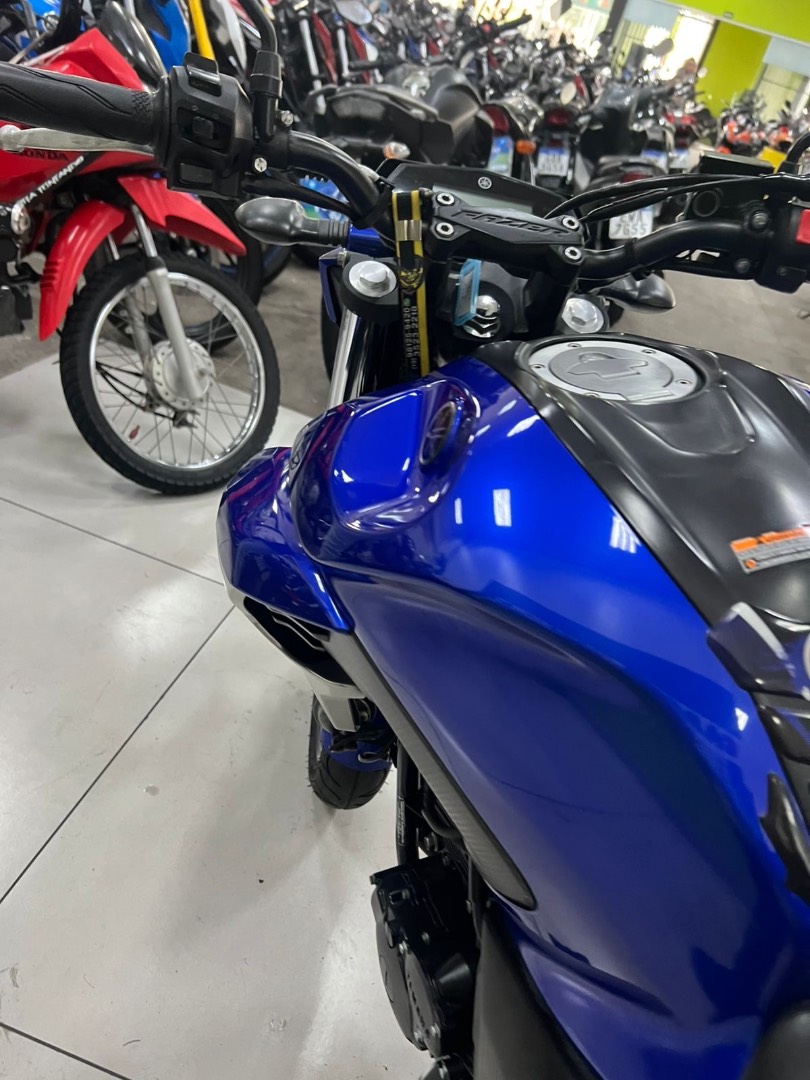 YAMAHA FZ25 FAZER ABS