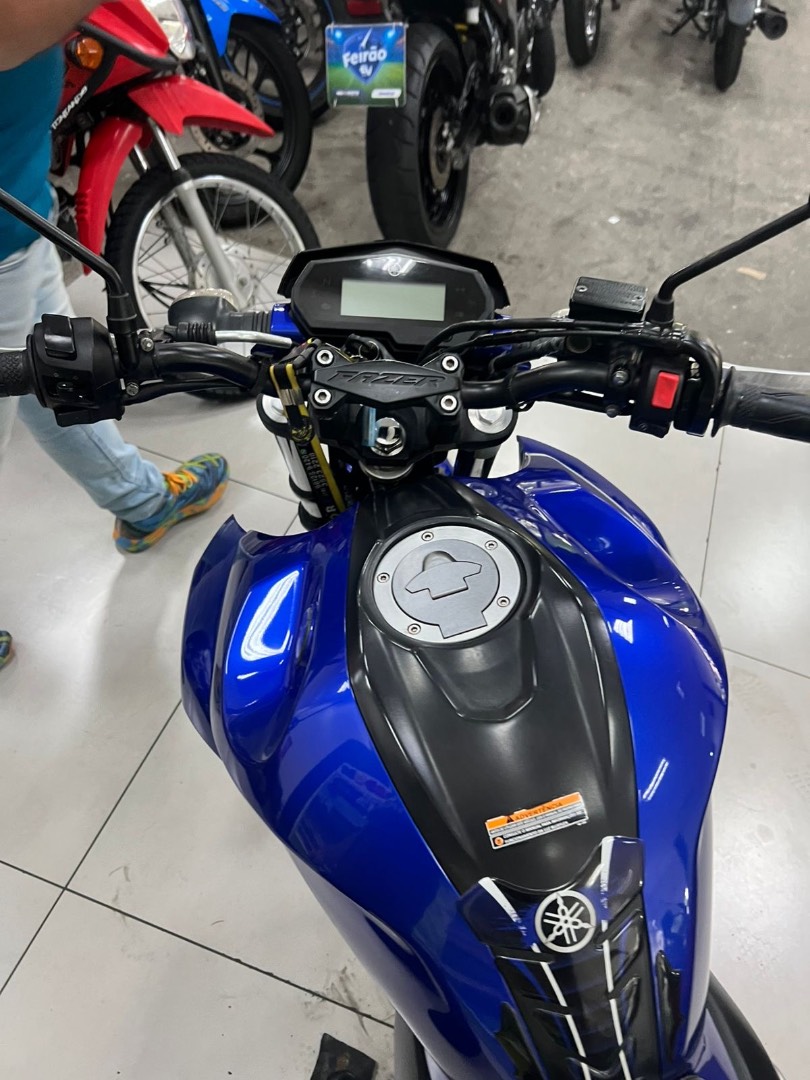 YAMAHA FZ25 FAZER ABS