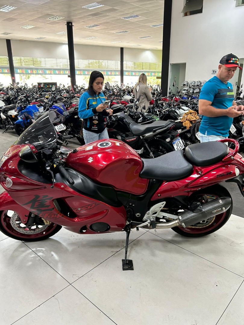 SUZUKI HAYABUSA GSX 1300RA