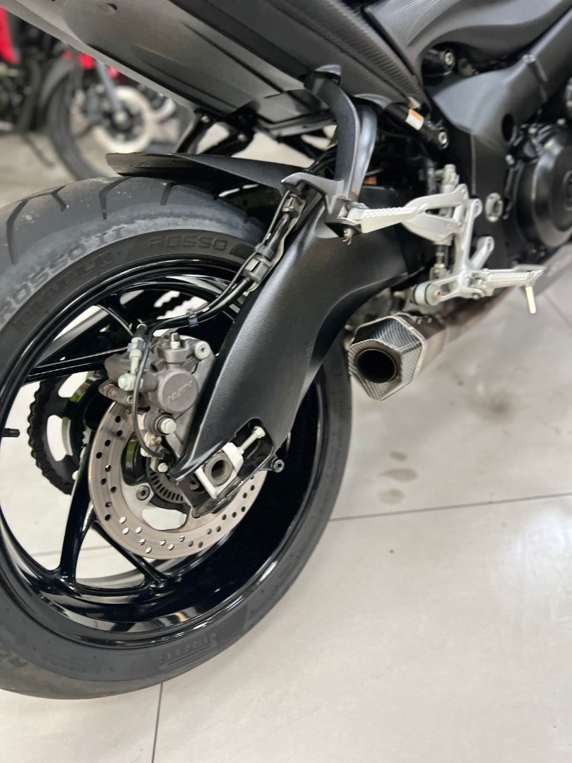 SUZUKI GSX S1000 ABS