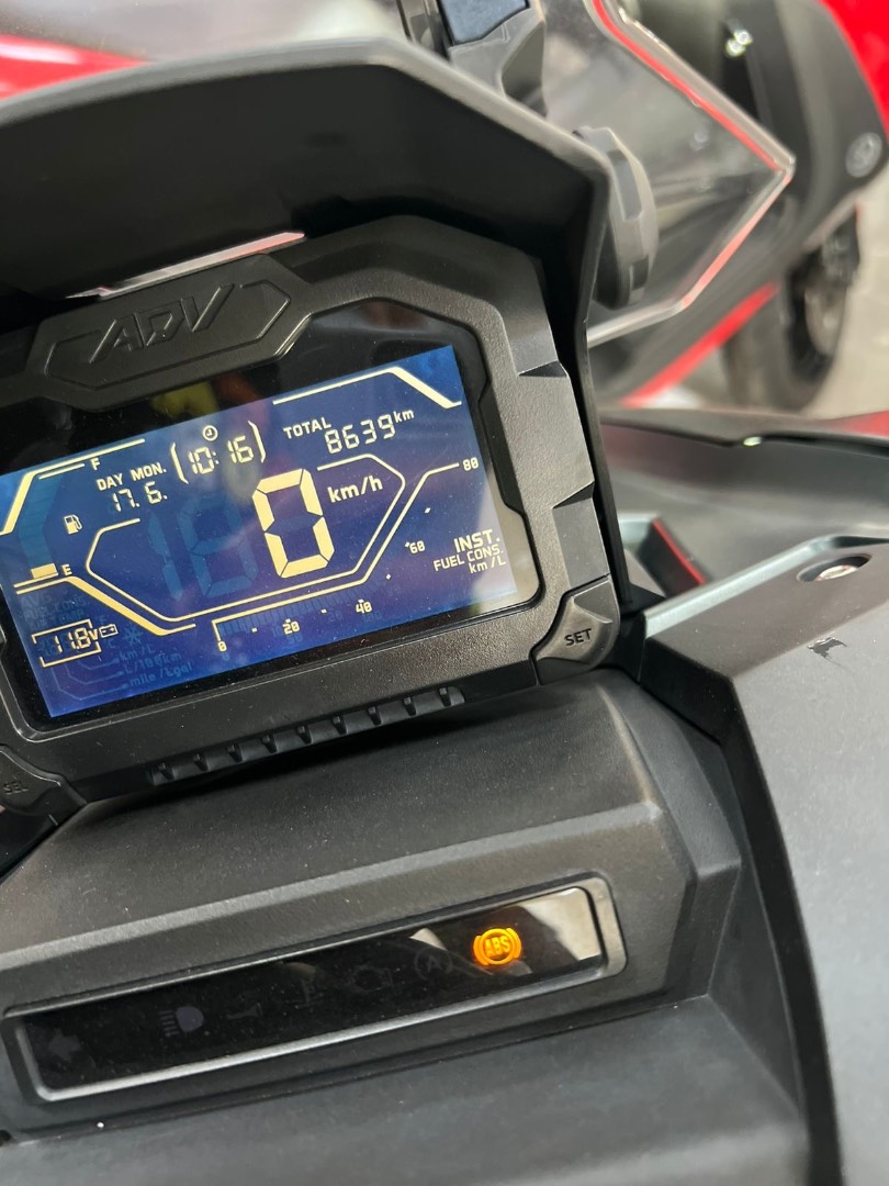 HONDA ADV 150