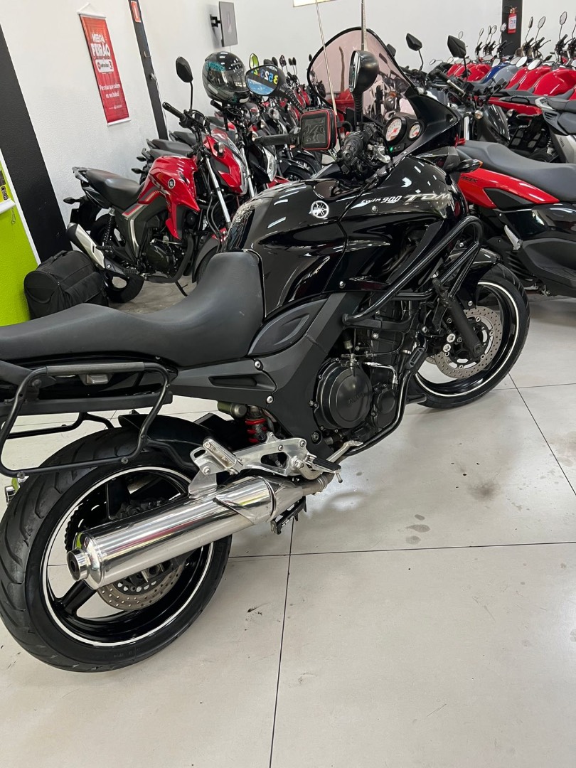YAMAHA TDM 900