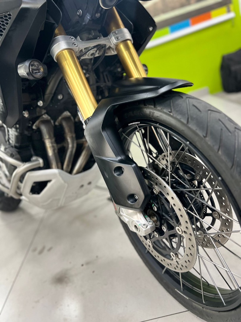 TRIUMPH TIGER 1200 RALLY PRO