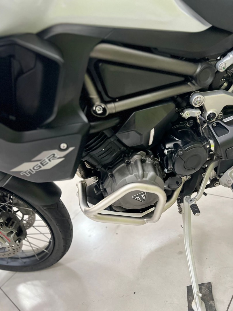 TRIUMPH TIGER 1200 RALLY PRO