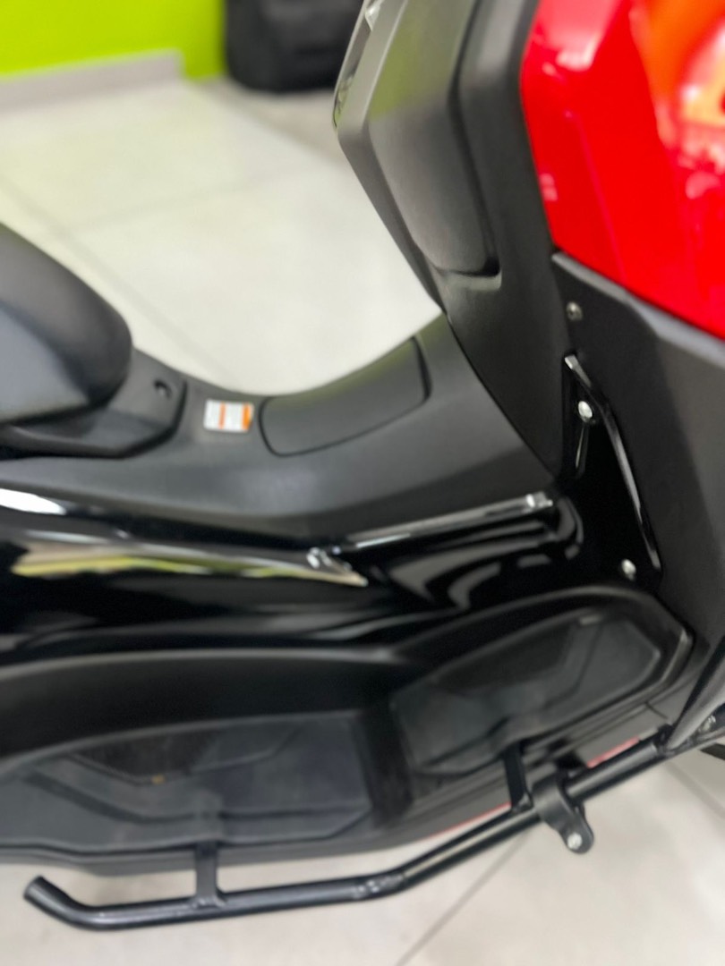 YAMAHA NMAX 160 ABS