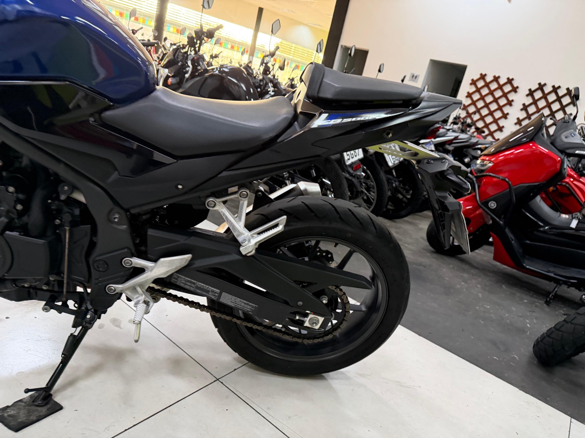 HONDA CB 500F