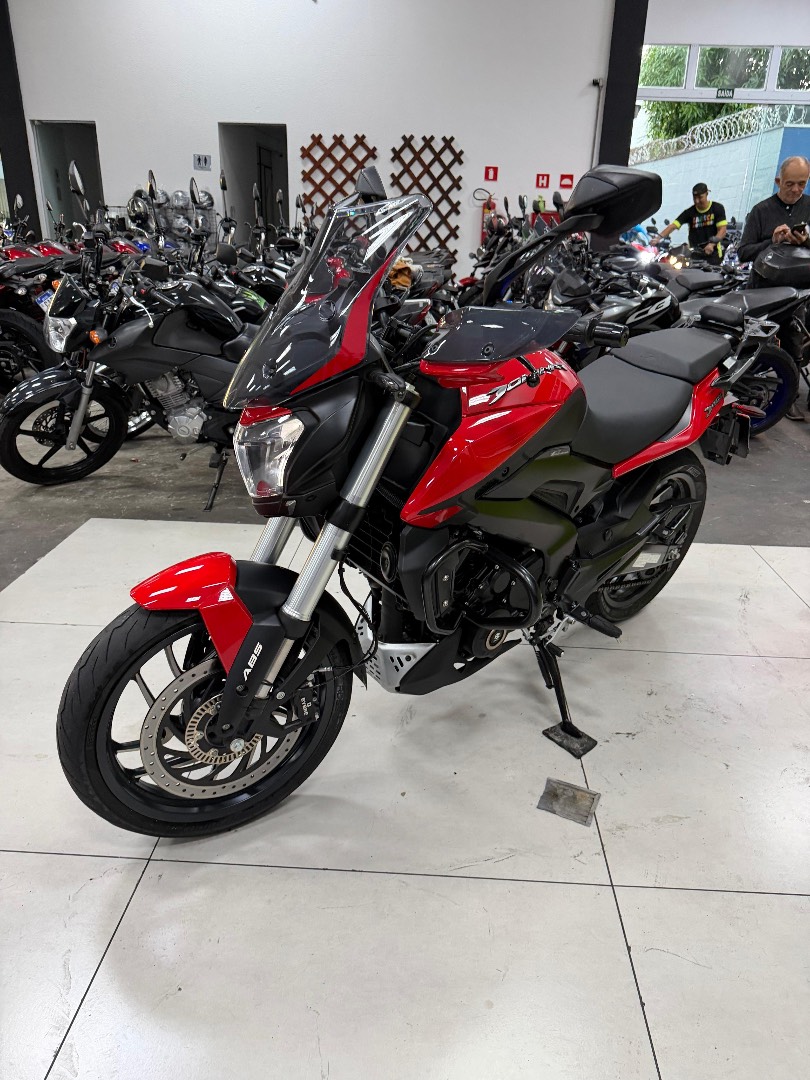 BAJAJ DOMINAR 400