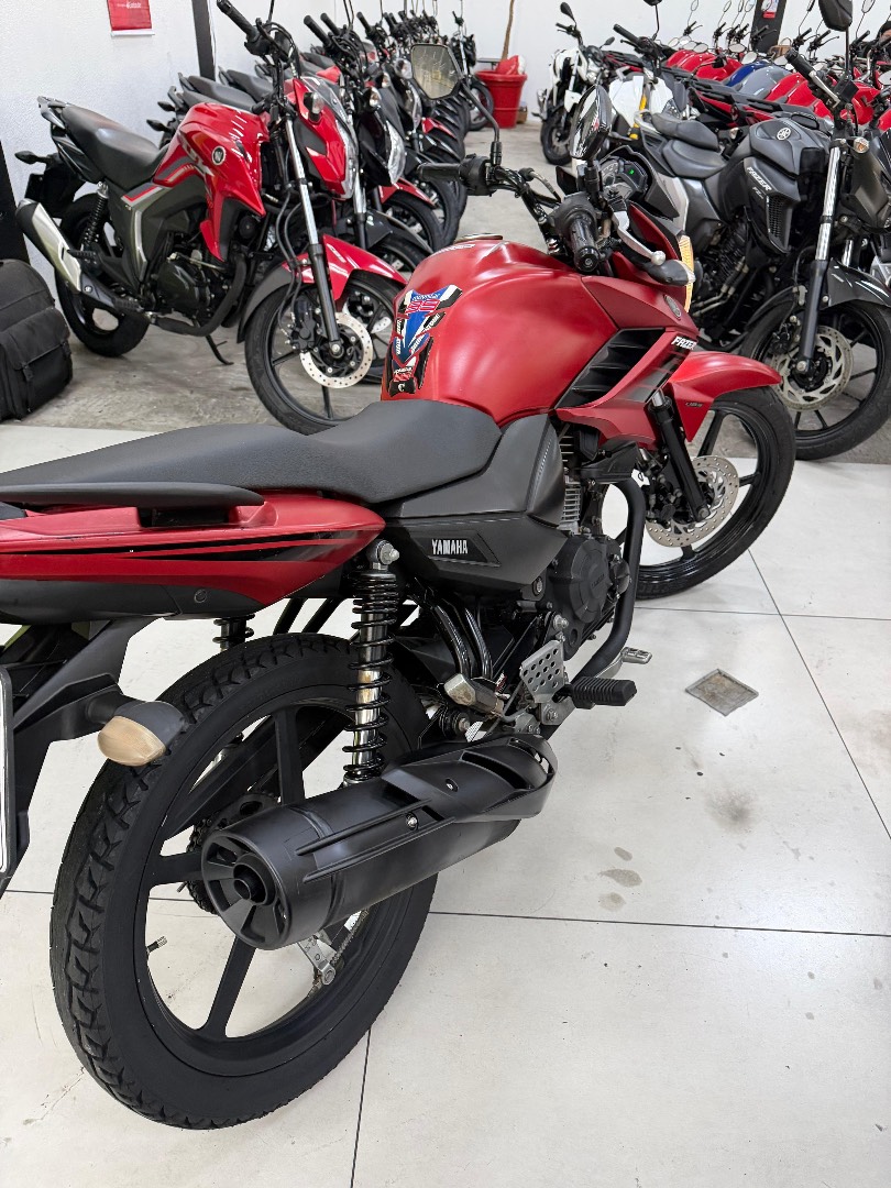 YAMAHA FAZER YS 150 SED