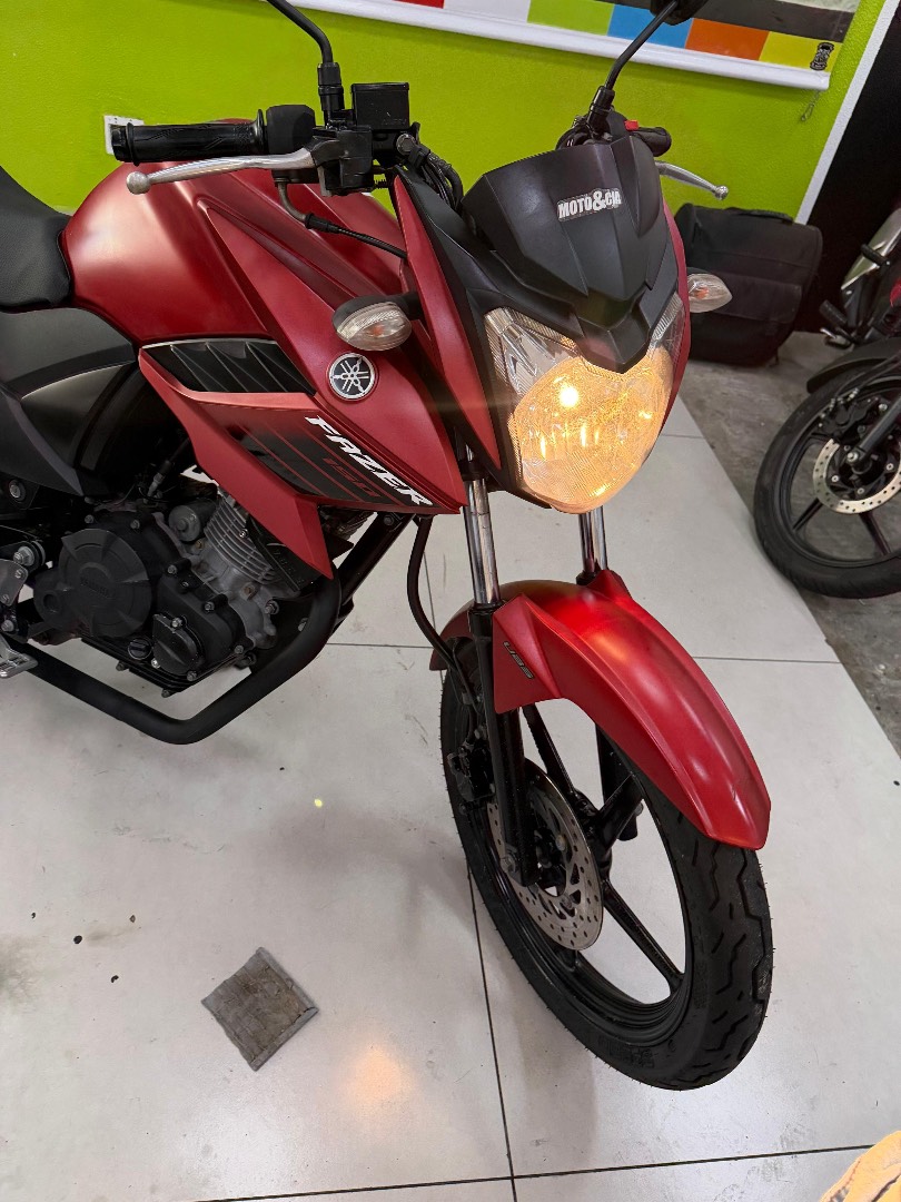 YAMAHA FAZER YS 150 SED