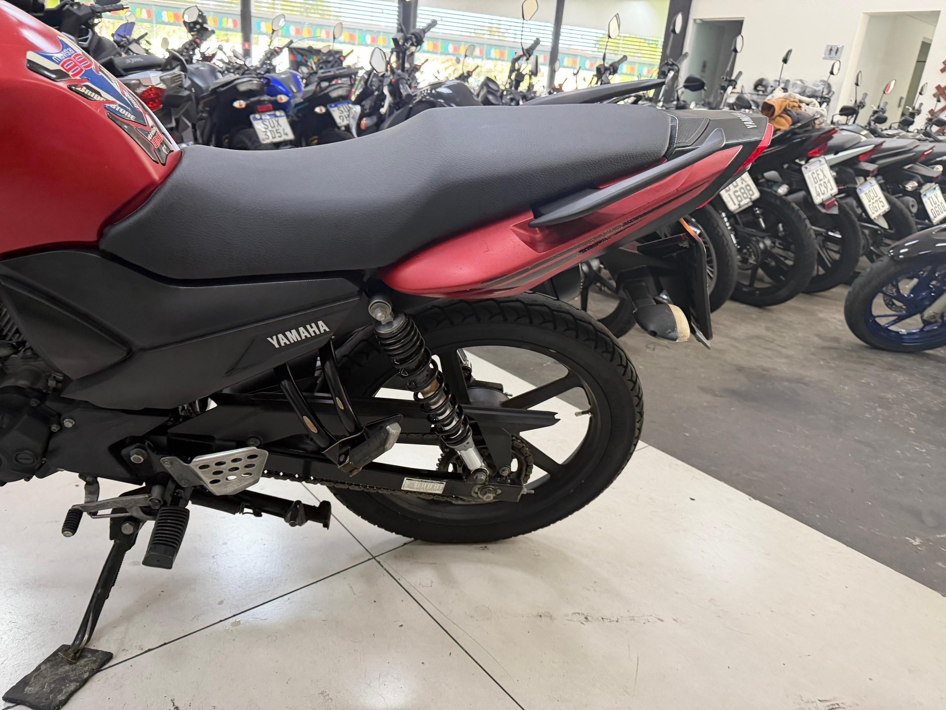 YAMAHA FAZER YS 150 SED
