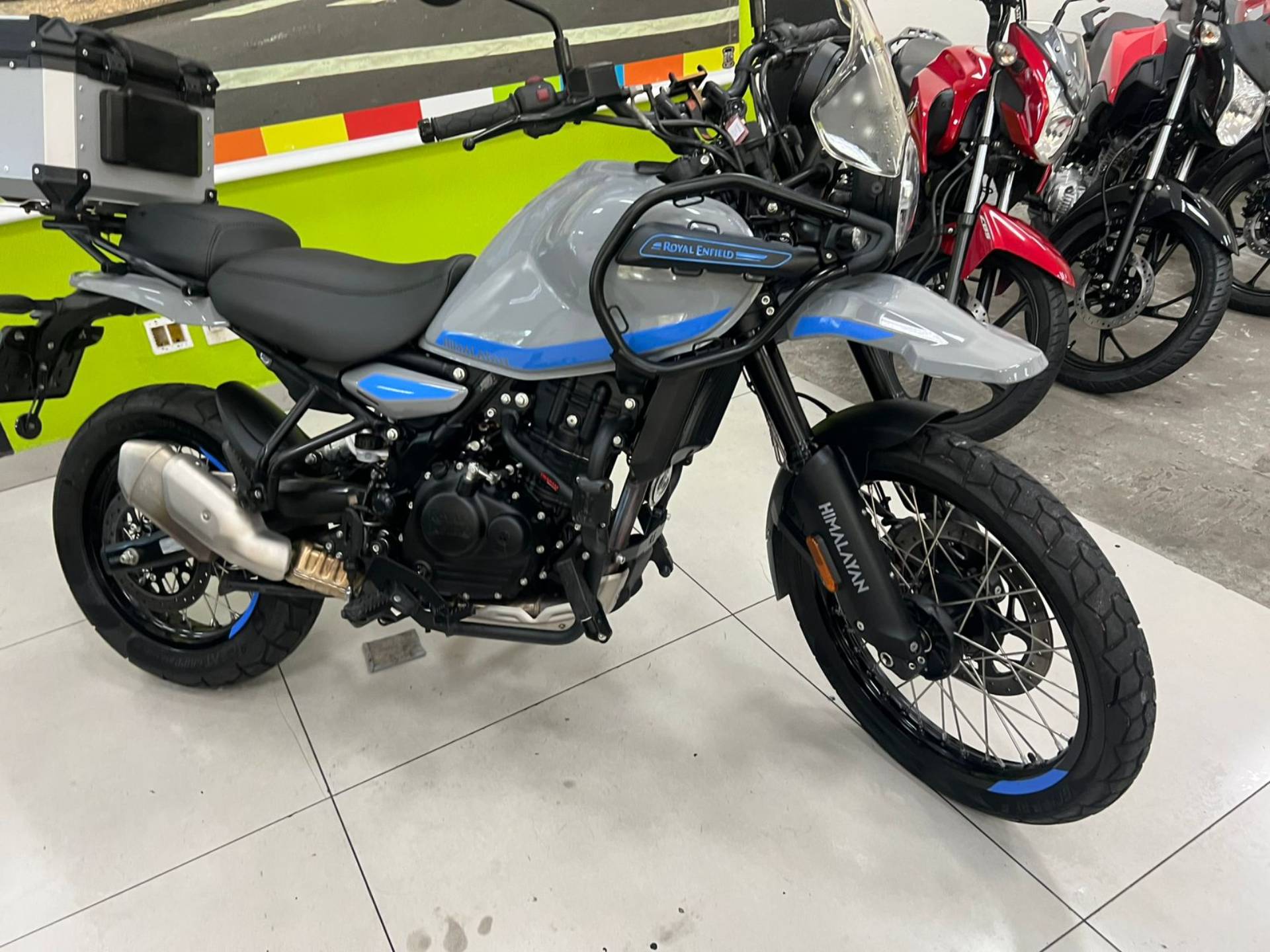 ROYAL ENFIELD HIMALAYAN