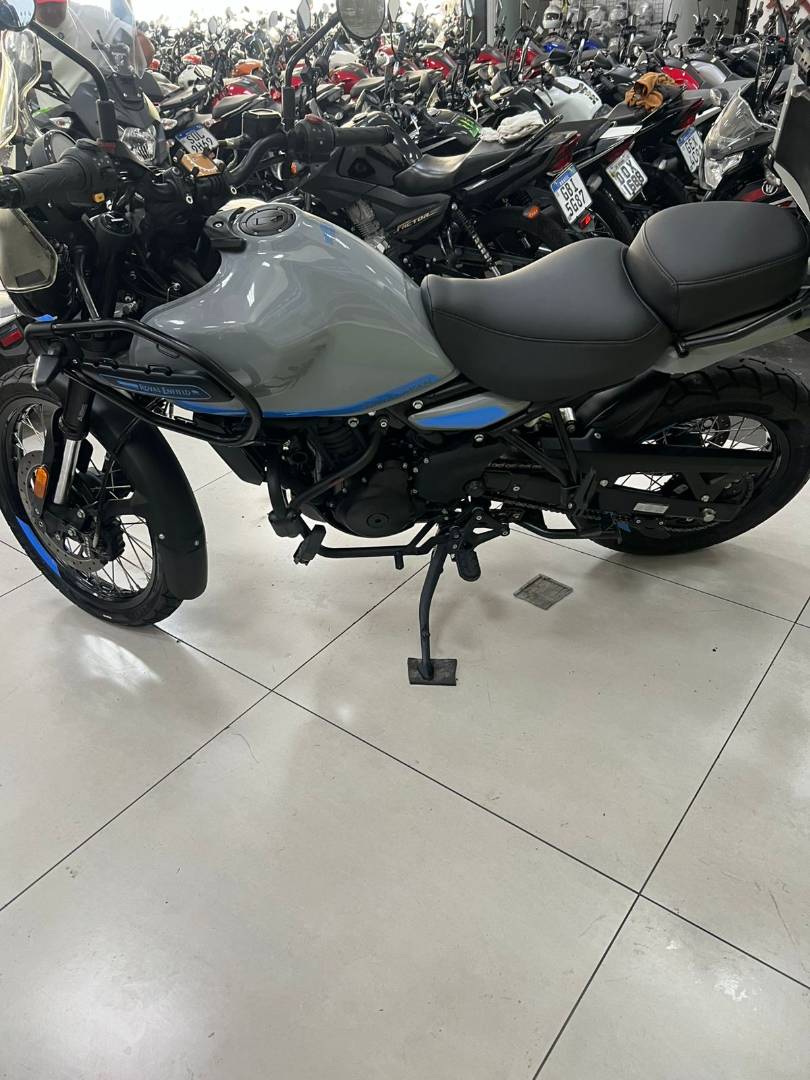 ROYAL ENFIELD HIMALAYAN