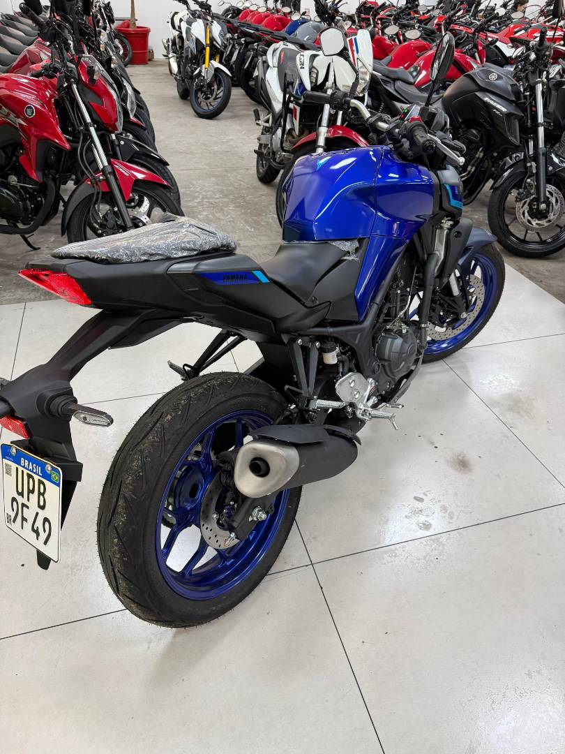 YAMAHA MT-03 CONNECTED ABS