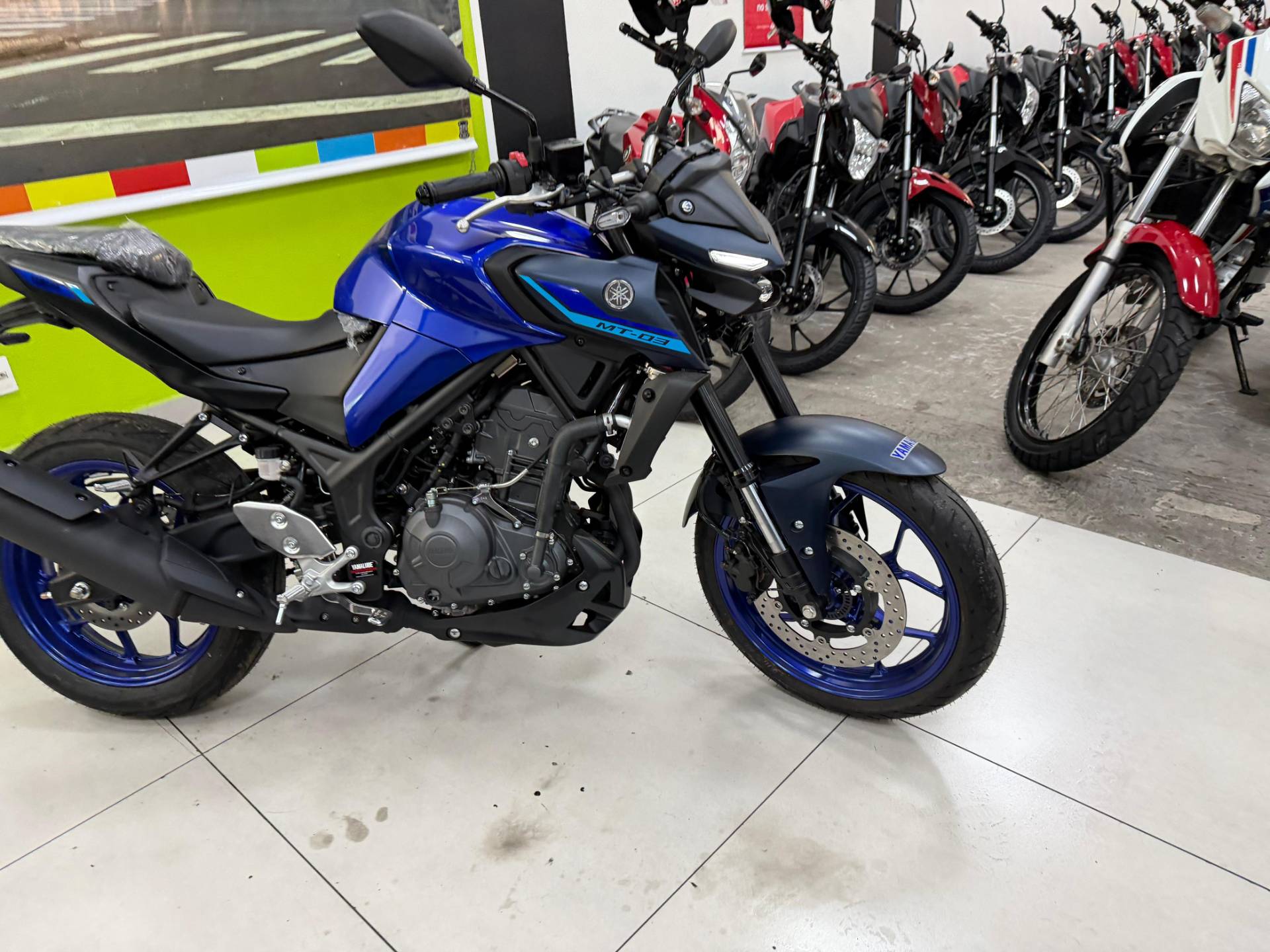 YAMAHA MT-03 CONNECTED ABS