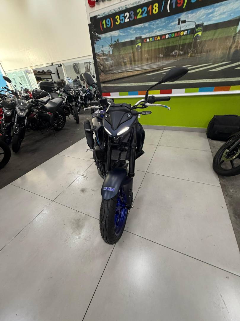 YAMAHA MT-03 CONNECTED ABS