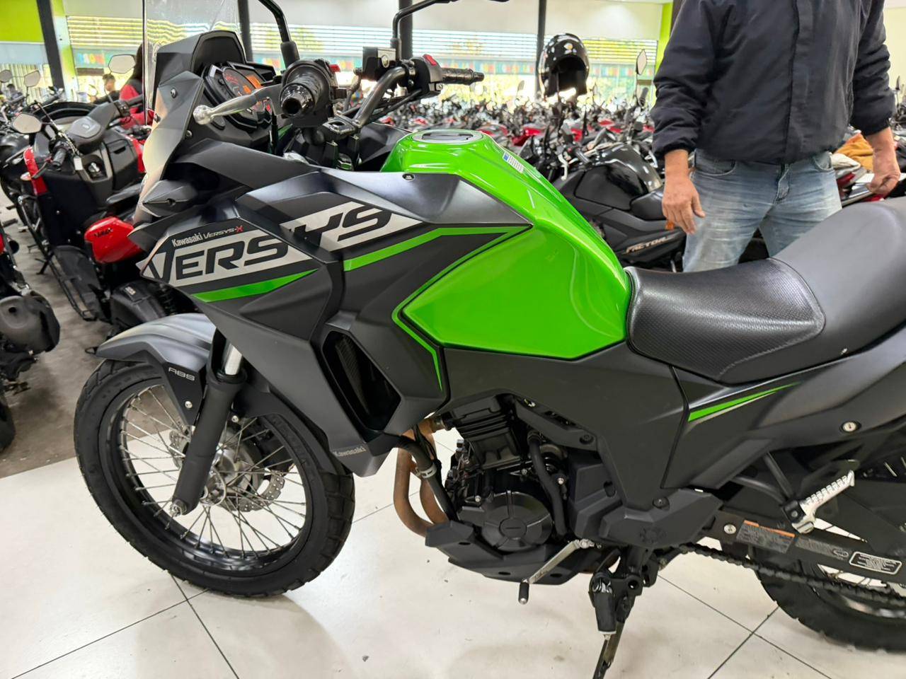KAWASAKI VERSYS-X 300 ABS