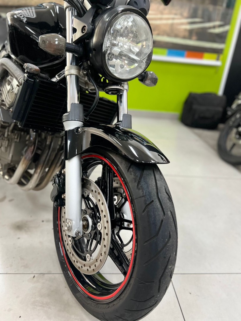 HONDA CB 600F HORNET