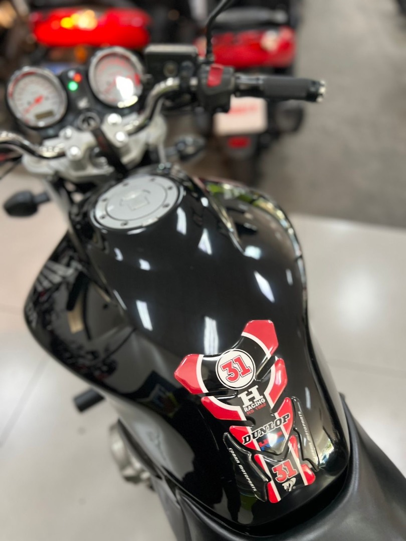 HONDA CB 600F HORNET