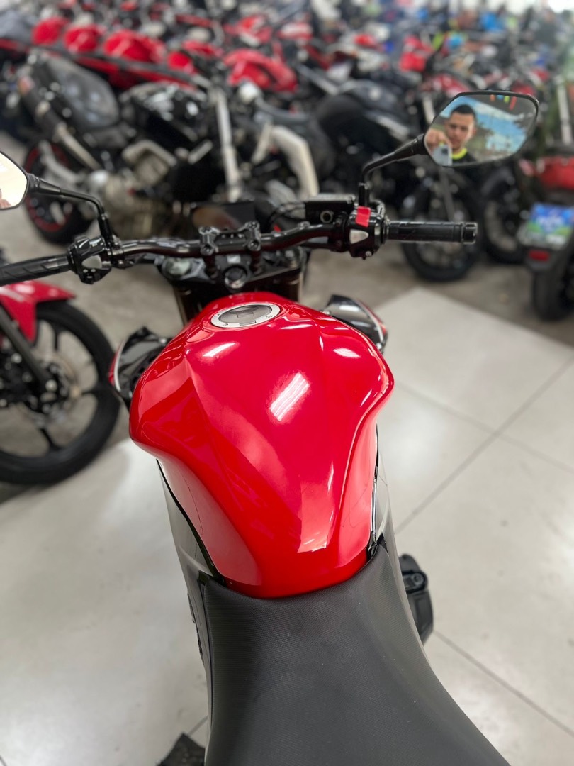 HONDA CB 500F