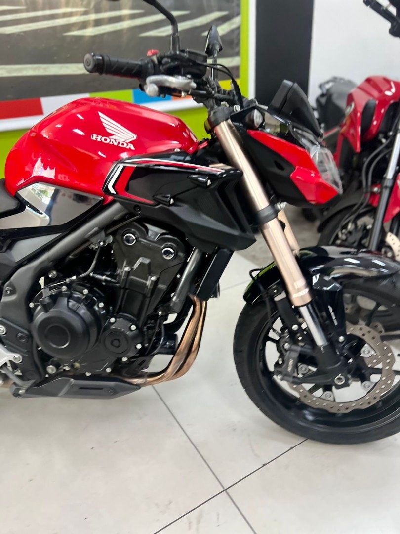 HONDA CB 500F