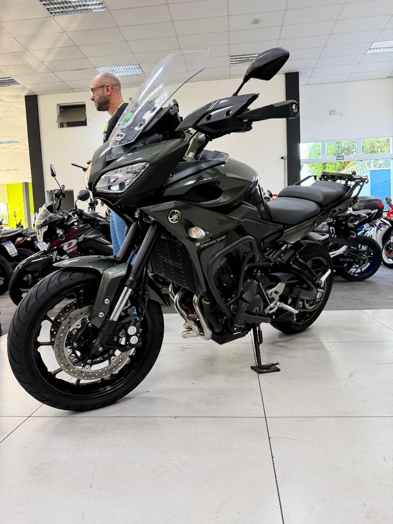 YAMAHA MT-09 TRACER