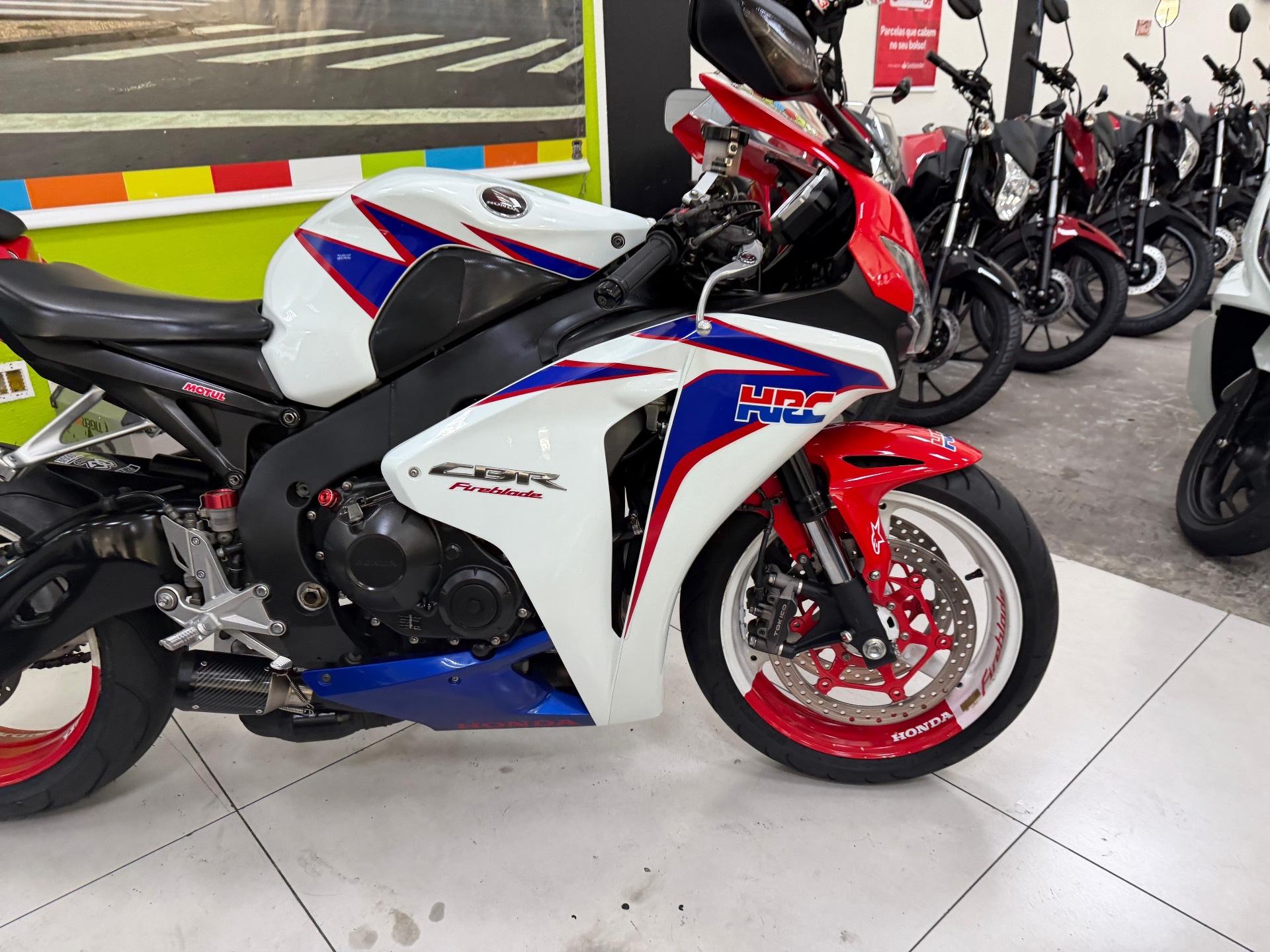 HONDA CBR 1000RR FIREBLADE
