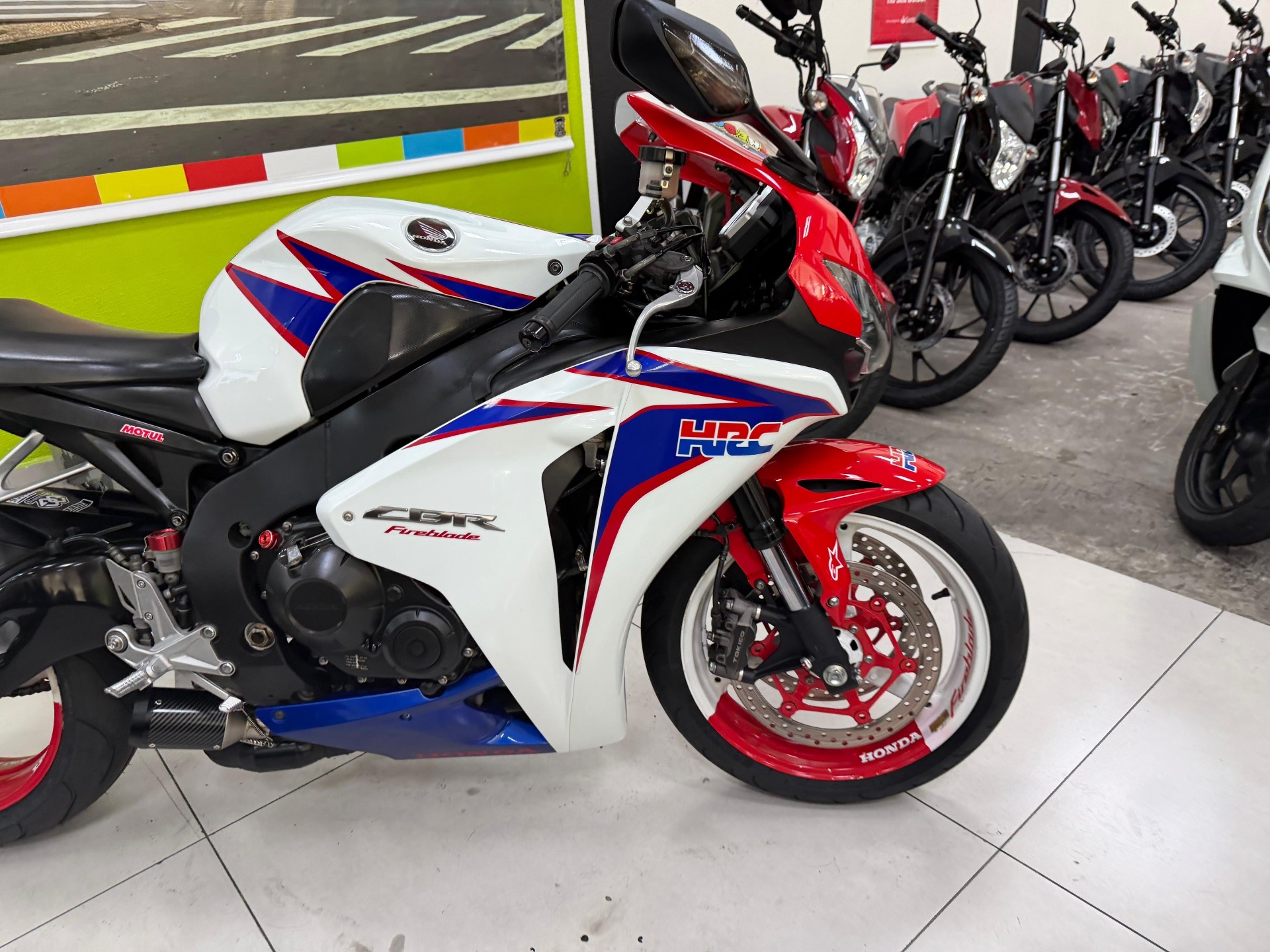 HONDA CBR 1000RR FIREBLADE