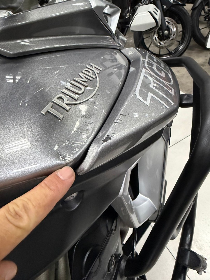 TRIUMPH TIGER 800 XRT