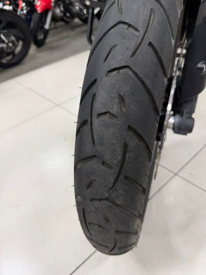 TRIUMPH TIGER 800 XRT