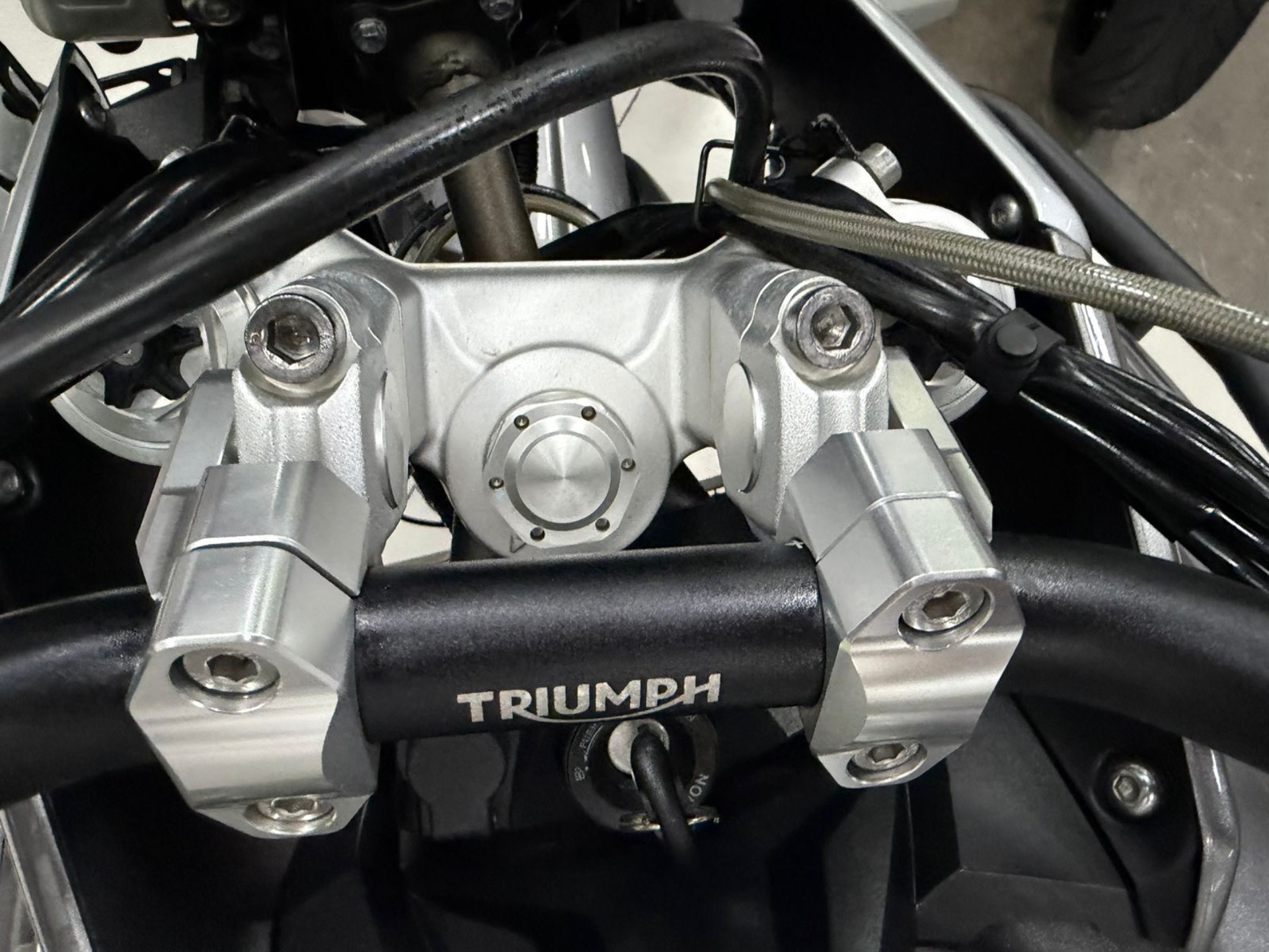 TRIUMPH TIGER 800 XRT