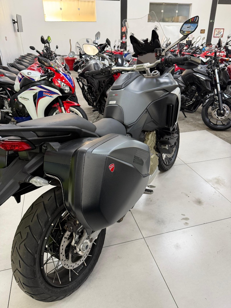 DUCATI MULTISTRADA V4S RALLY