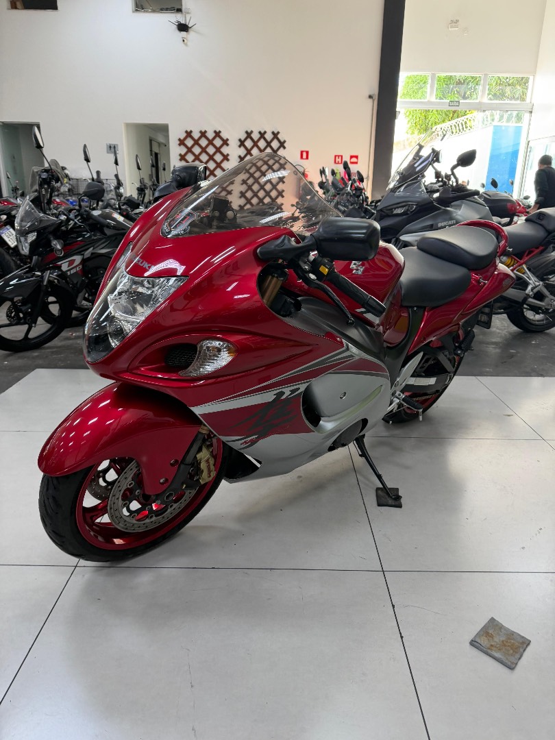 SUZUKI HAYABUSA GSX 1300RA