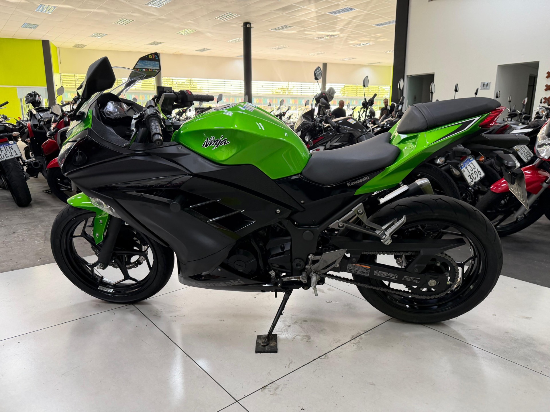 KAWASAKI NINJA 300 ABS