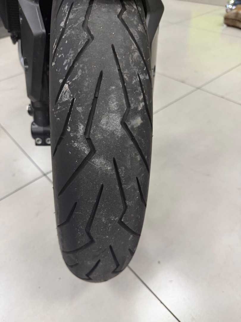 TRIUMPH STREET TRIPLE 765 RS