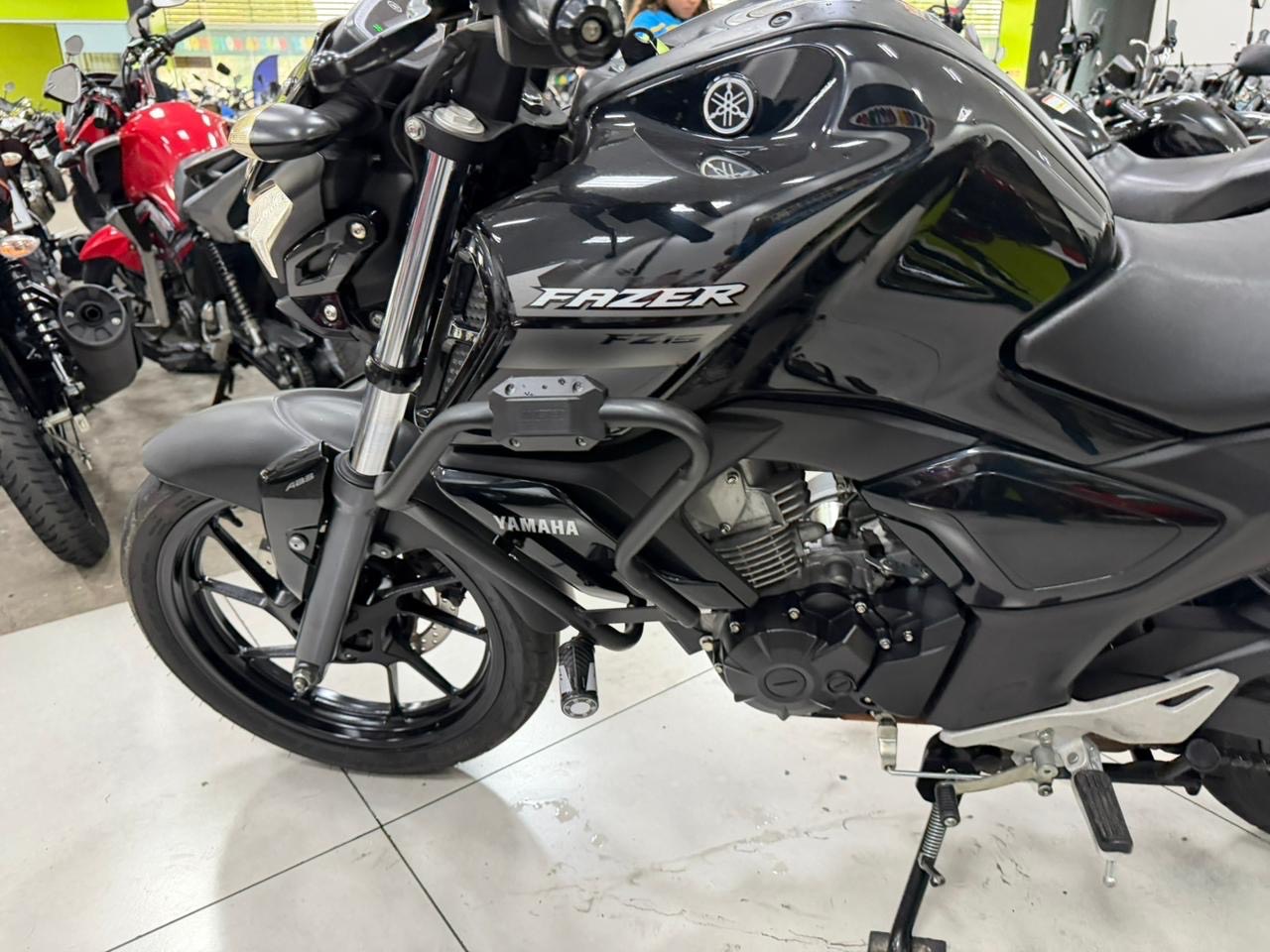 YAMAHA FZ15 FAZER ABS