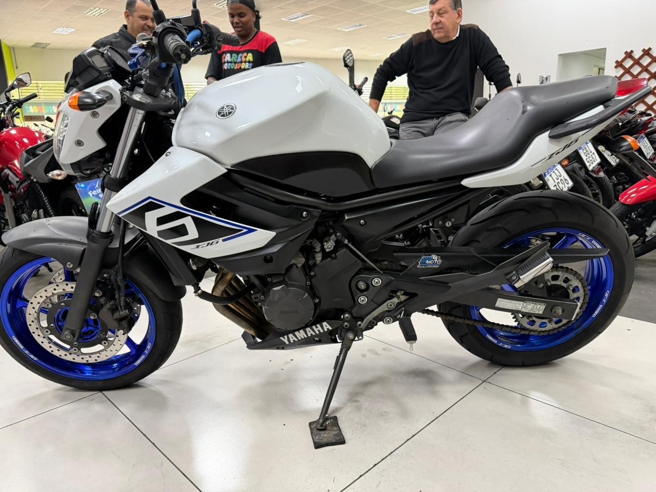 YAMAHA XJ6 F