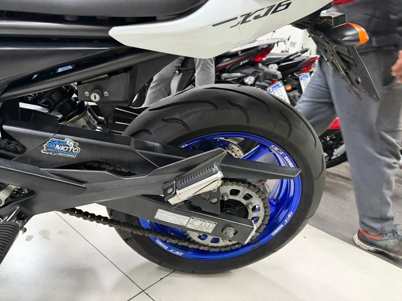 YAMAHA XJ6 F