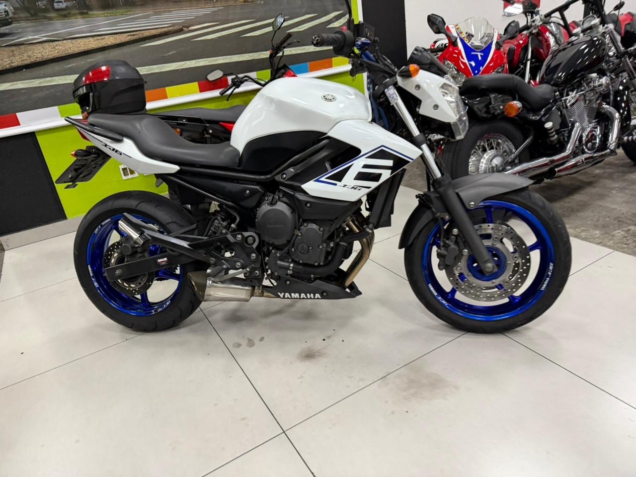 YAMAHA XJ6 F