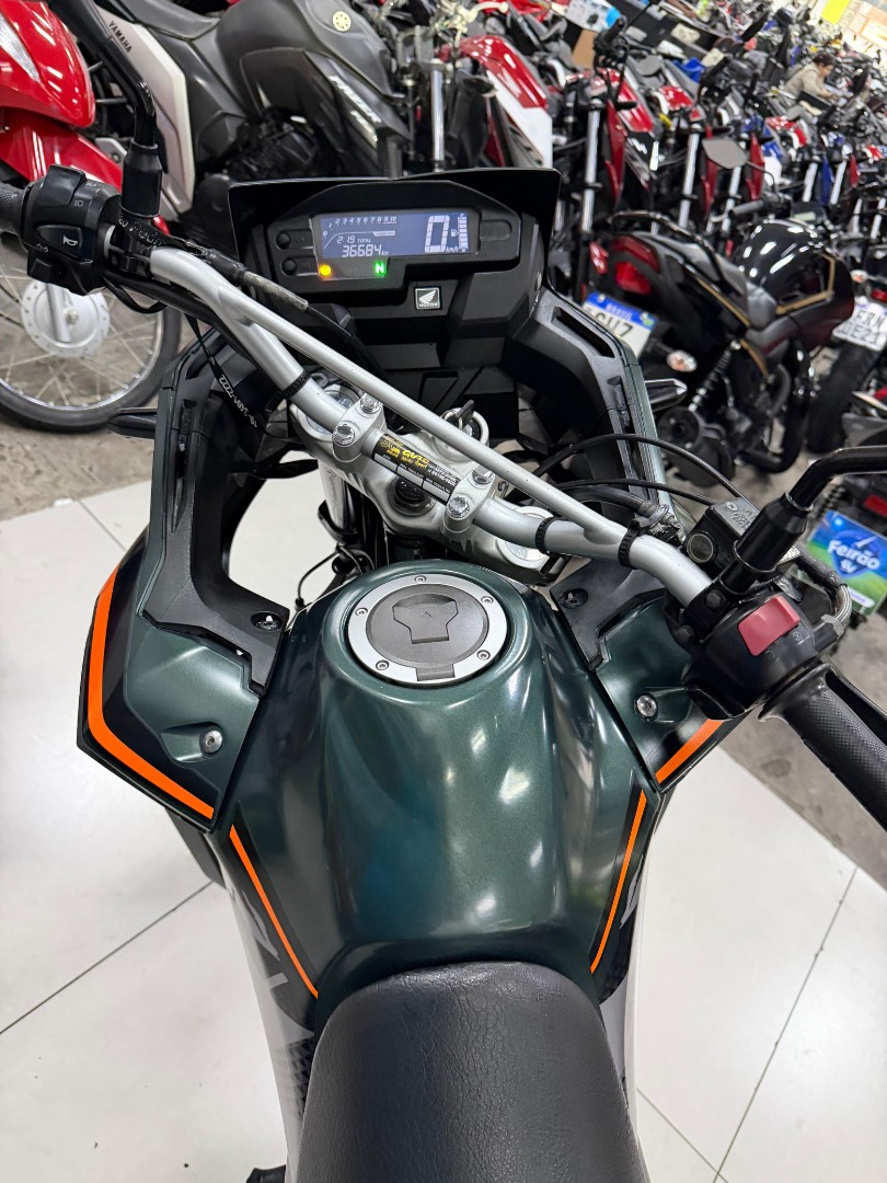 HONDA XRE 300 ADVENTURE