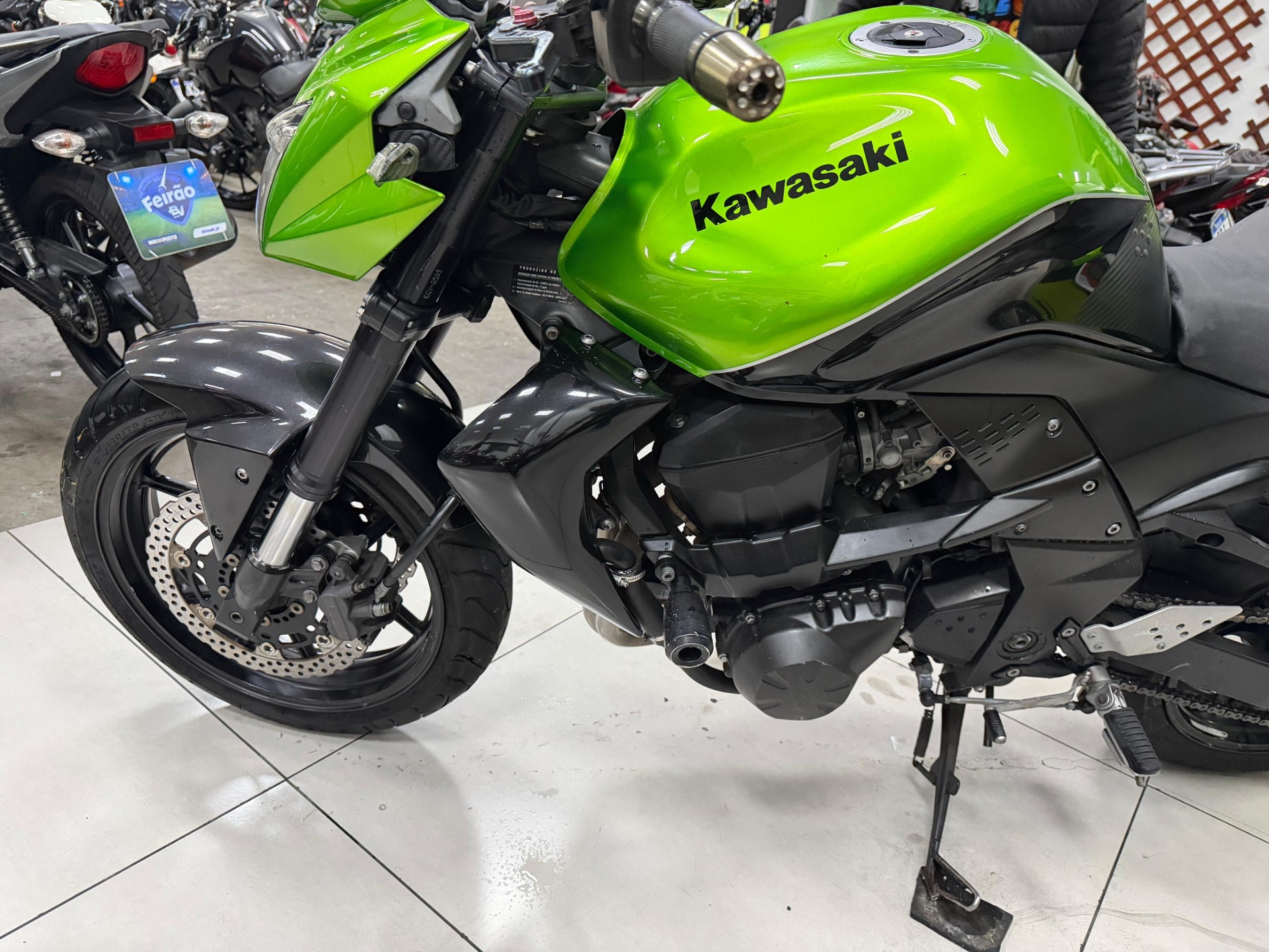 KAWASAKI Z750