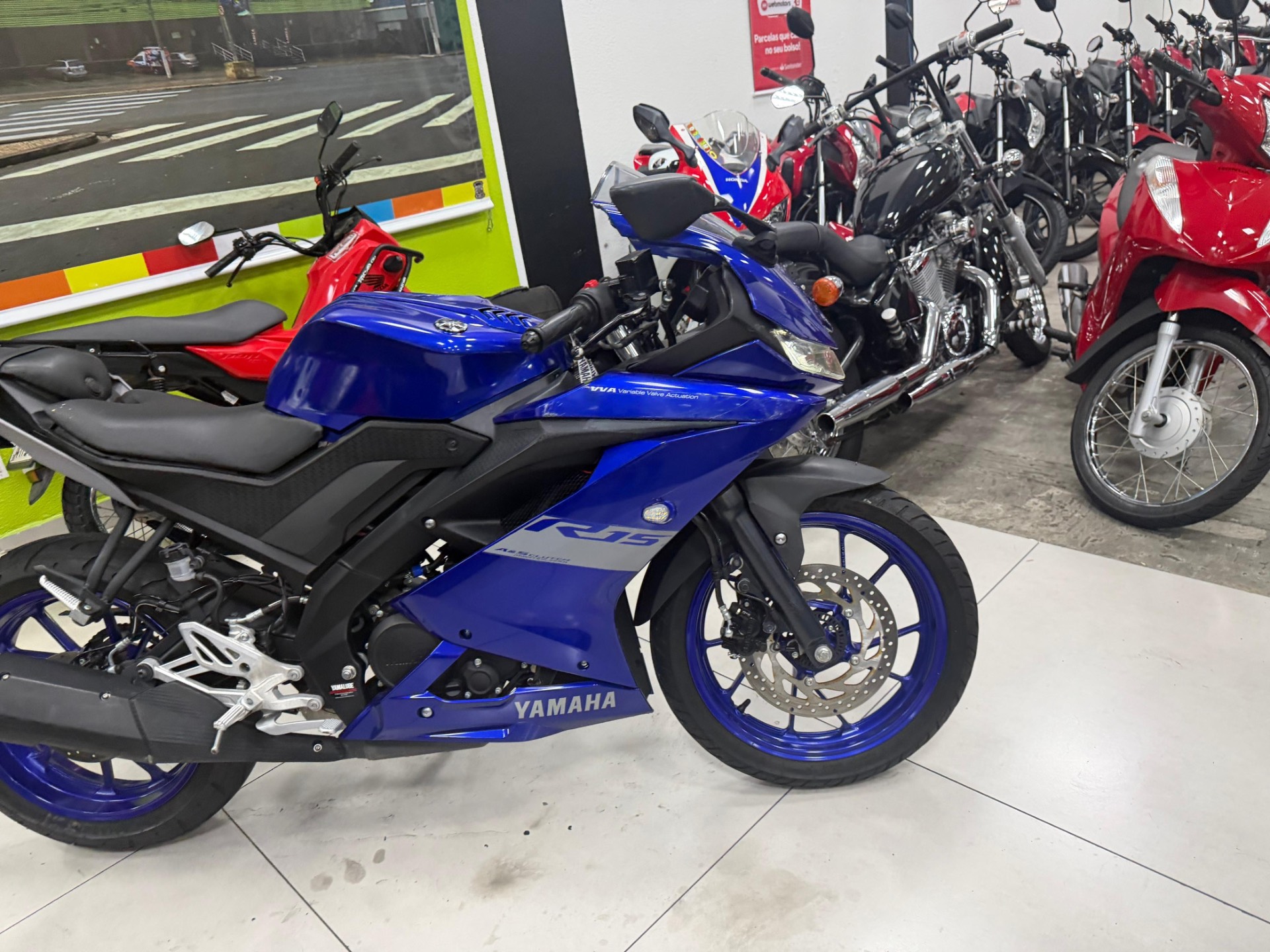 YAMAHA YZF R15
