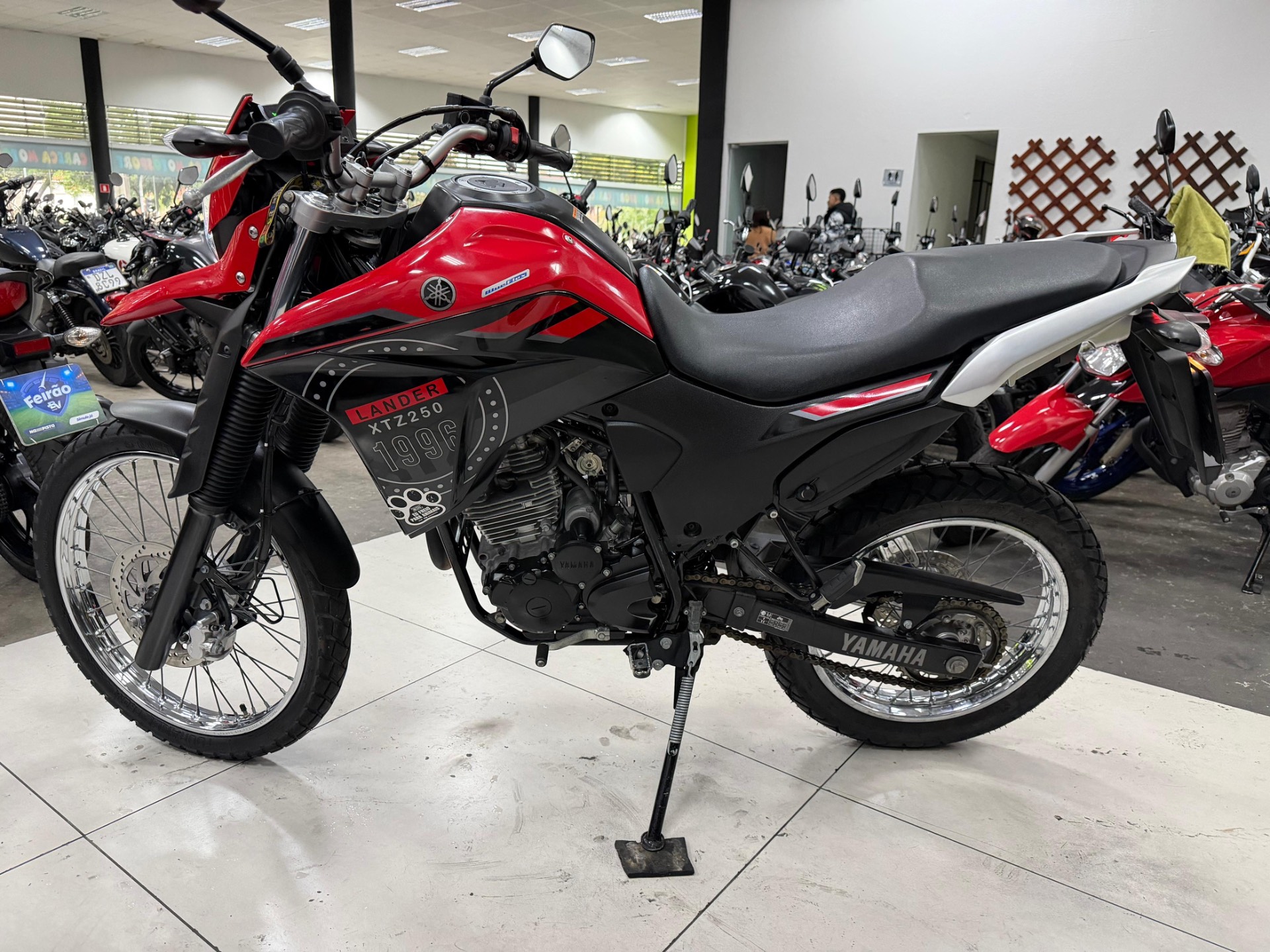 YAMAHA XTZ 250 LANDER CONNECTED
